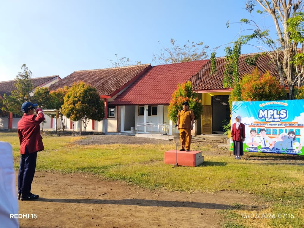 MPLS 2026 Resmi Dibuka, SMP Negeri 4 Muncar Sambut Peserta Didik Baru dengan Semangat Sekolah Ramah dan Berkarakter