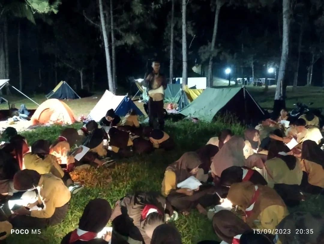 foto siswa siswi mengikuti kegiatan ldks