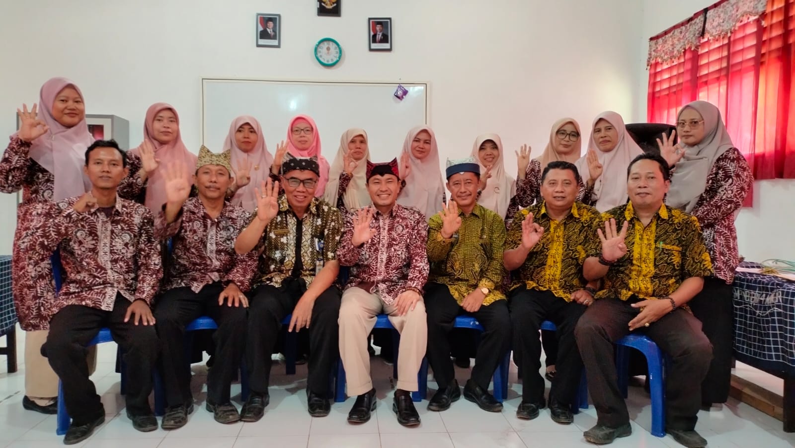 Penilaian Kinerja Kepala Sekolah (PKKS) SMPN 4 Muncar Satu Atap