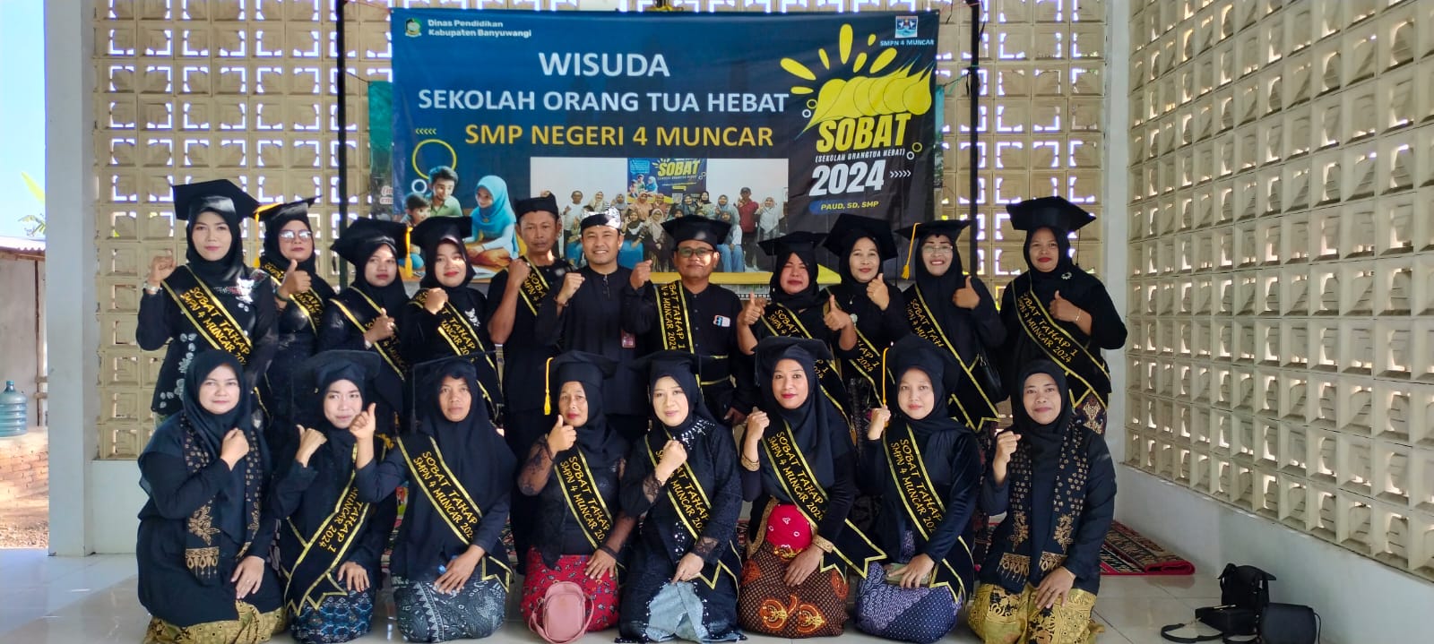 Sekolah Orang Tua Hebat (SOBAT) Gelar Wisuda Angkatan Pertama Tahun 2024 “Langkah Baru Bagi Pendidikan Orang Tua”